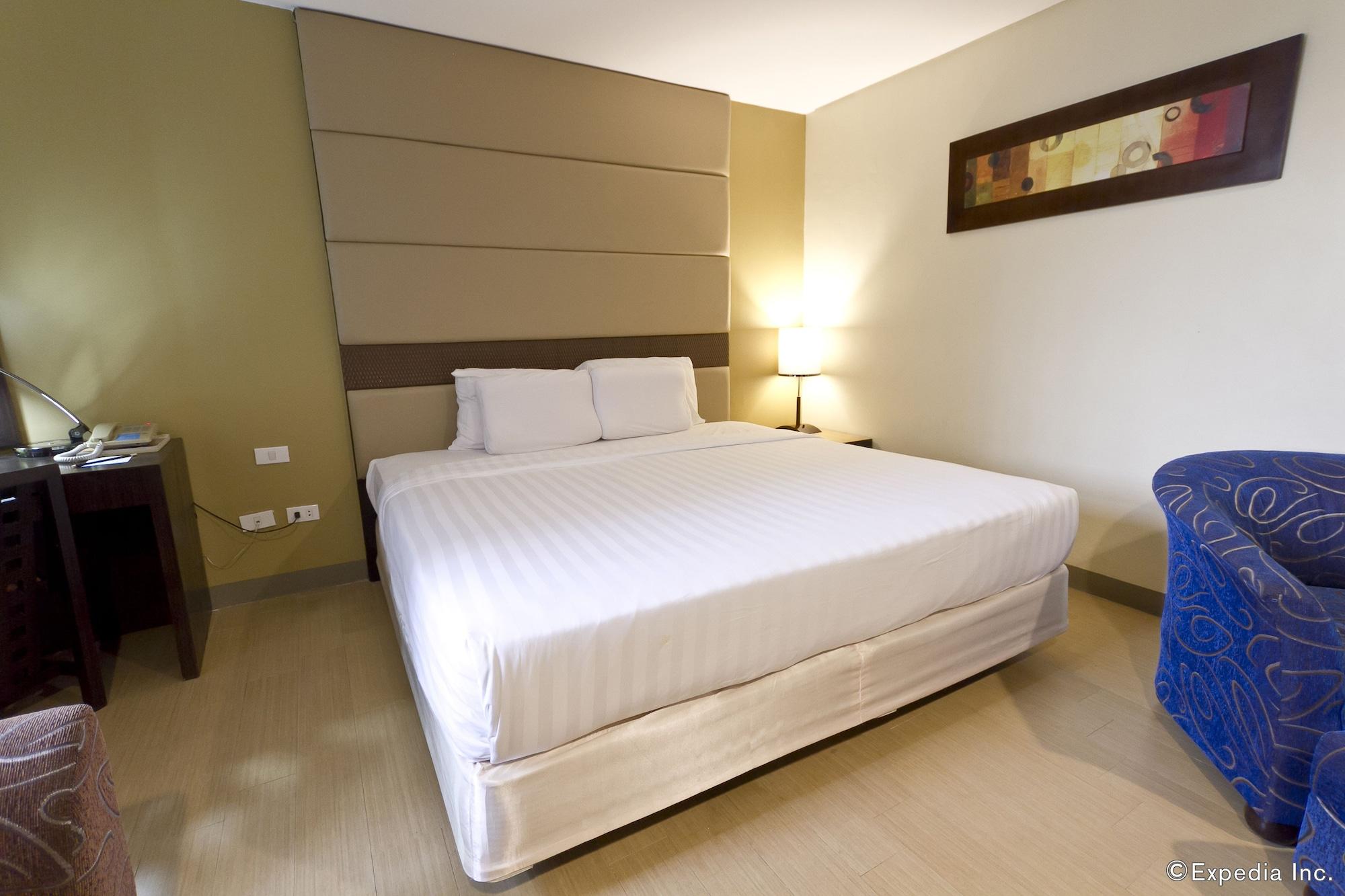 Summit Circle Cebu - Quarantine Hotel Extérieur photo
