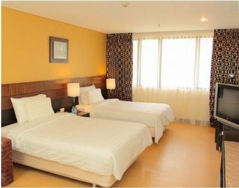 Summit Circle Cebu - Quarantine Hotel Extérieur photo